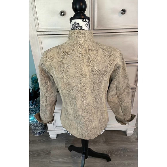 Vintage Women's Tan Leather Snakeskin Print Lined jacket Size M - Picture 6 of 11